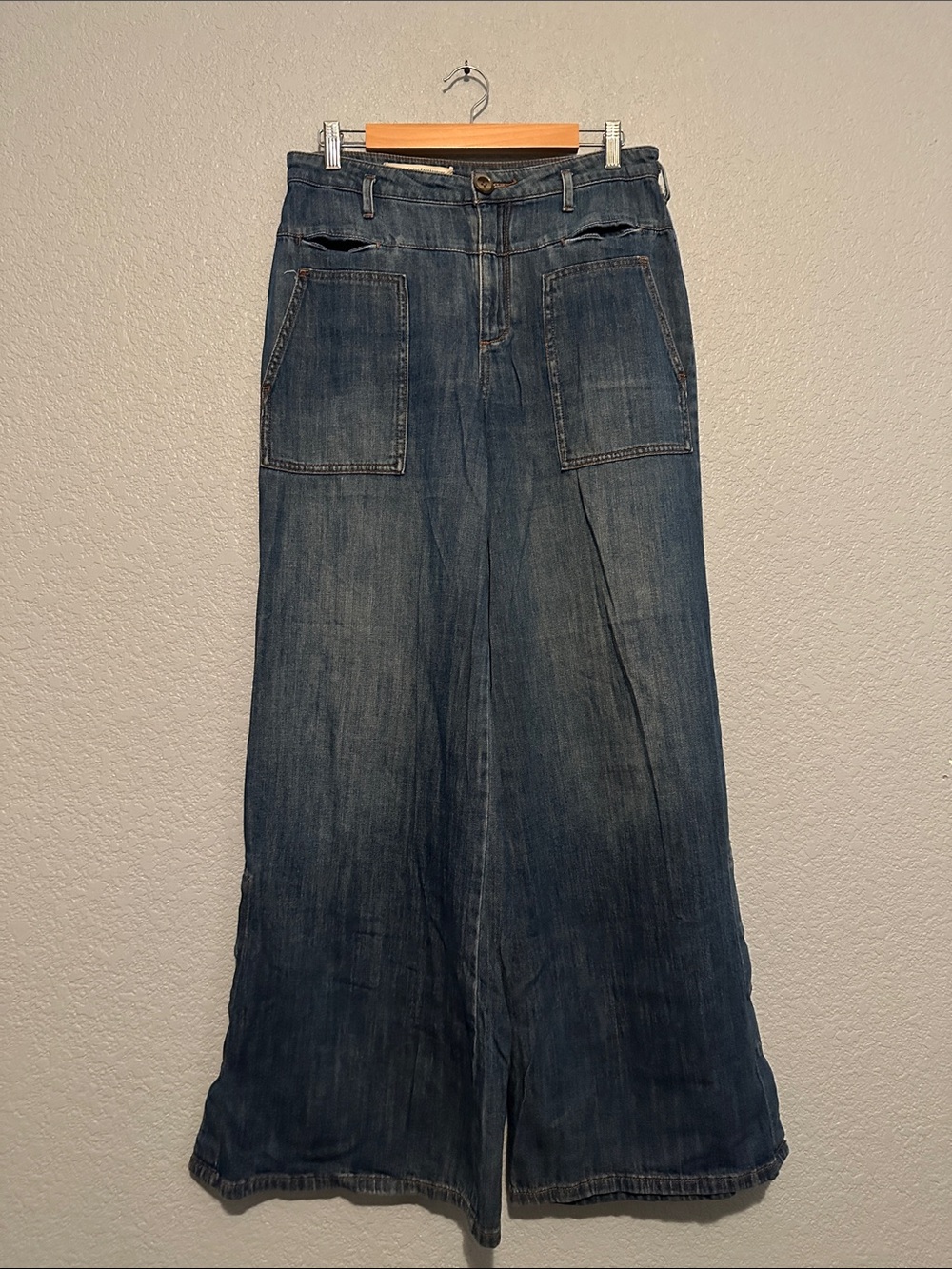 Anthropologie Pilcro & The Letterpress Wide Leg Jeans - Picture 2 of 8
